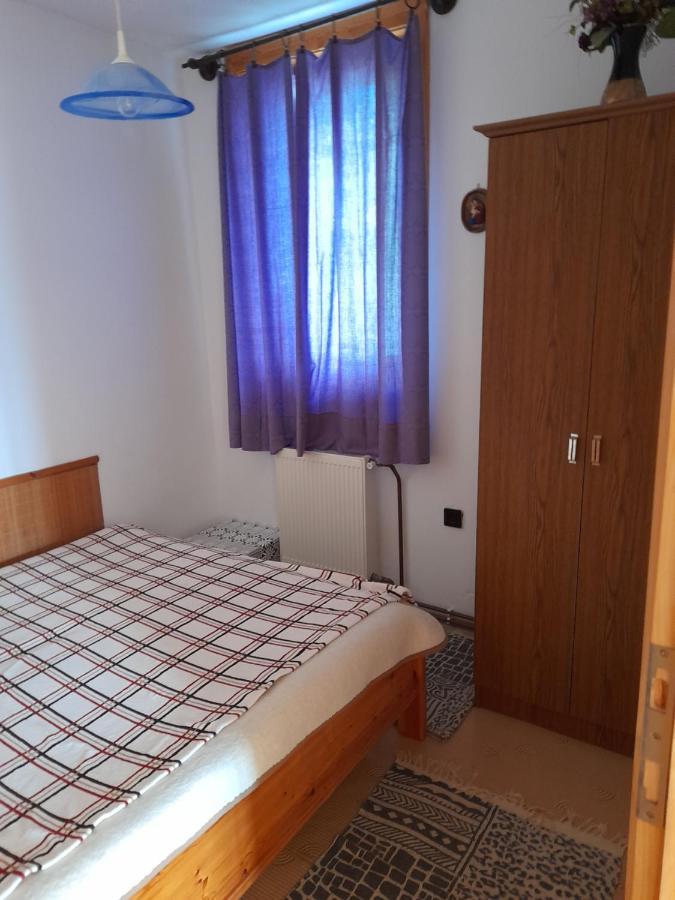 Harmonia Vendeghaz 100 Meterre Az Igali Gyogyfuerdotol Apartment Bagian luar foto