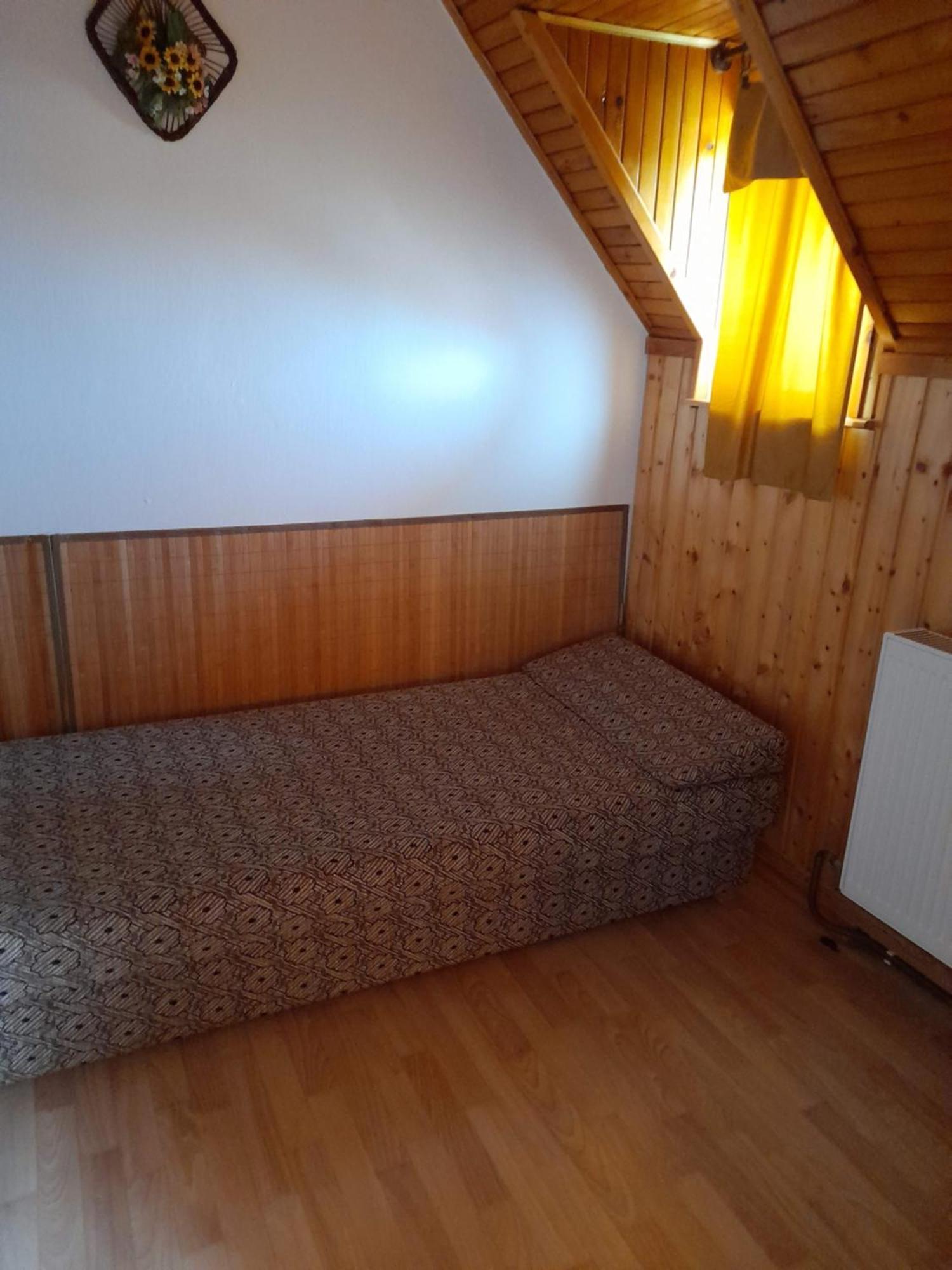 Harmonia Vendeghaz 100 Meterre Az Igali Gyogyfuerdotol Apartment Bagian luar foto