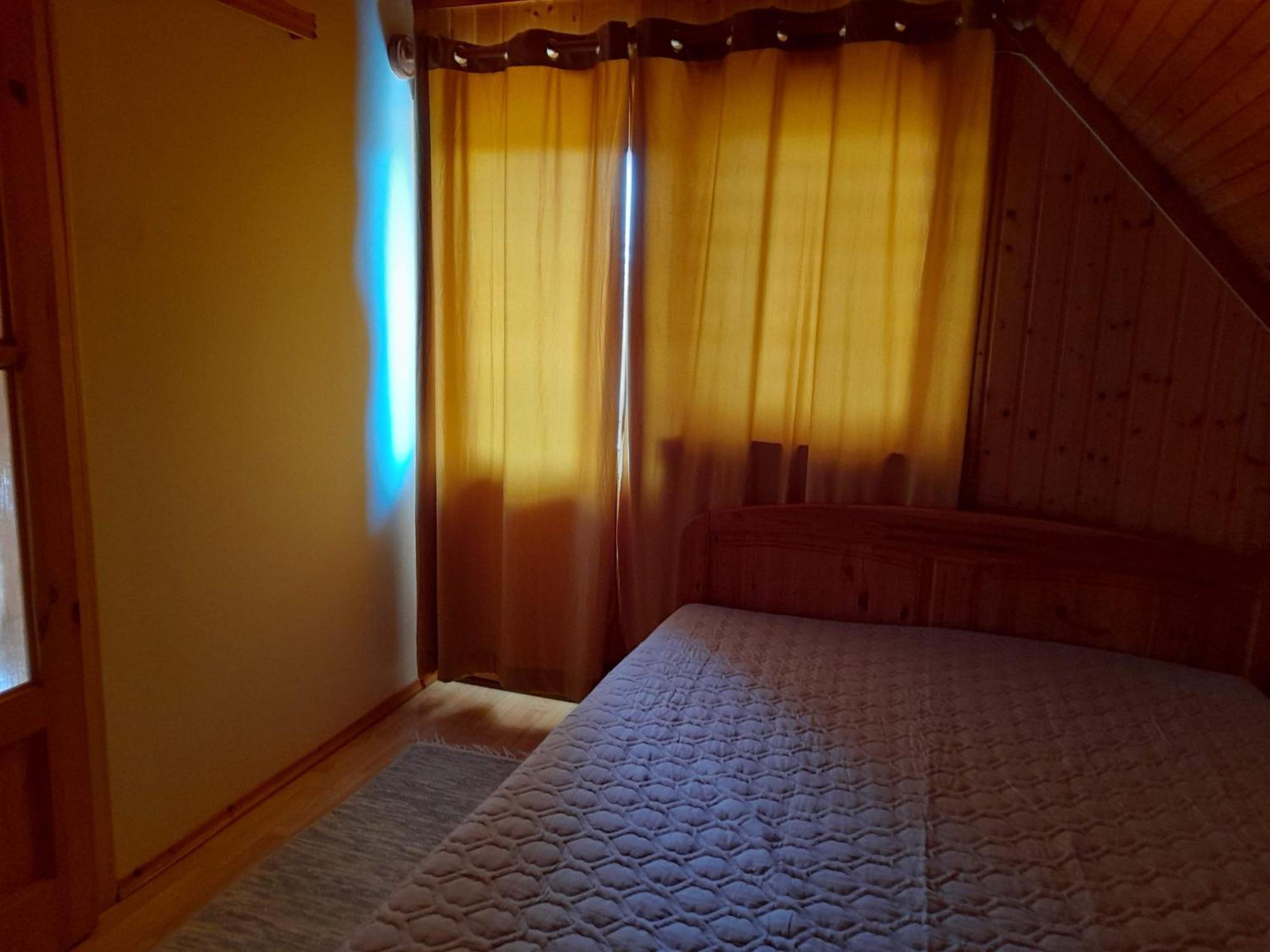 Harmonia Vendeghaz 100 Meterre Az Igali Gyogyfuerdotol Apartment Bagian luar foto