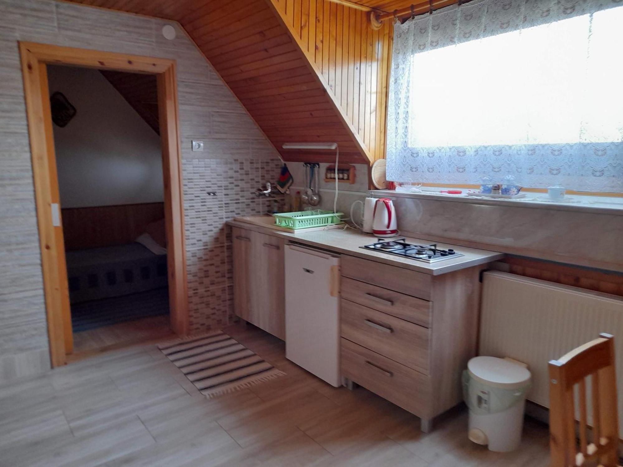 Harmonia Vendeghaz 100 Meterre Az Igali Gyogyfuerdotol Apartment Bagian luar foto